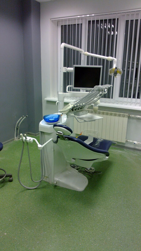 Ввод в эксплуатацию стоматологической установки Planmeca Compact