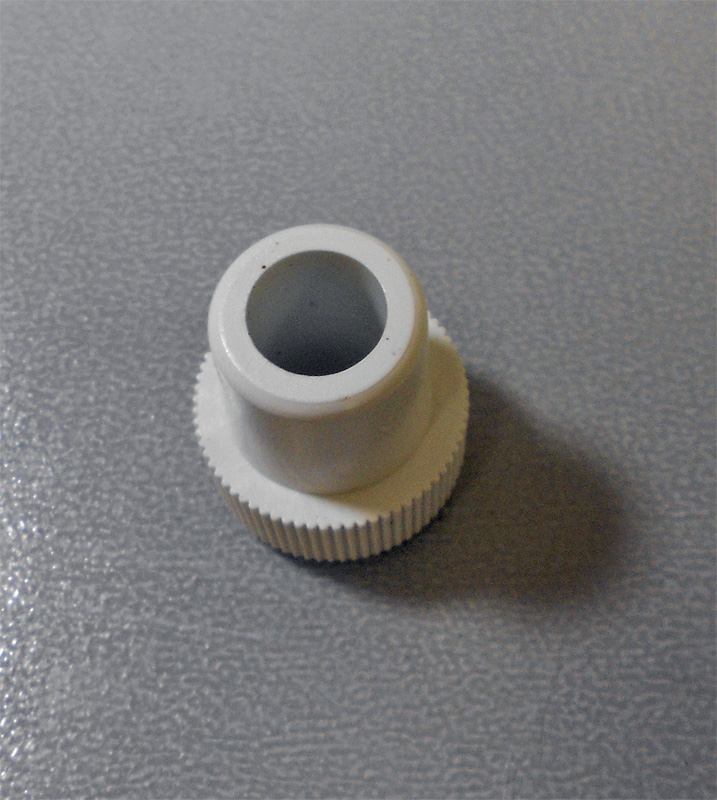 Адаптор наконечника пылесоса 16-11 для стоматологической  установки Planmeca, цвет белый, материал пластик.